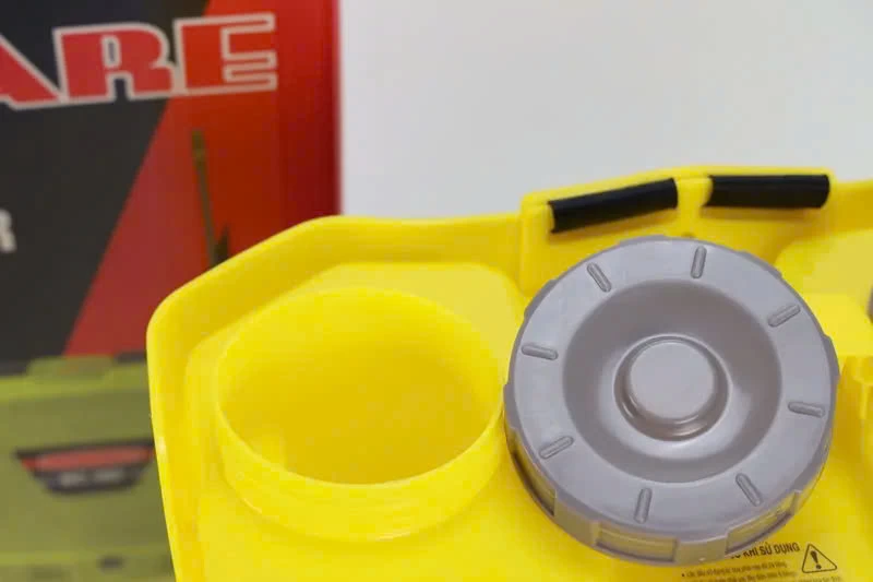 Bình Xịt Điện Maxcare MC-16D - Hình ảnh 5 MAXCARE