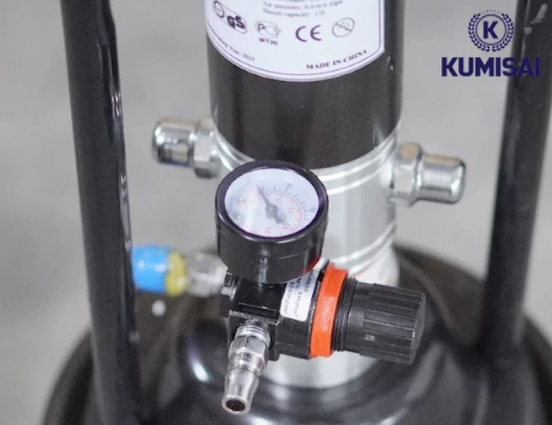 Máy bơm mỡ bằng hơi Kumisai KMS-12S - Hình ảnh 3 KUMISAI