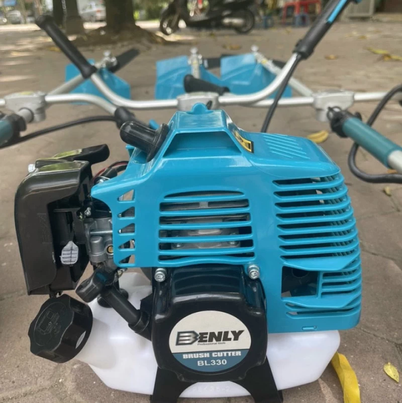 Máy Cắt Cỏ 2 Thì 1Kw Benly BL330 - Hình ảnh 1 BENLY