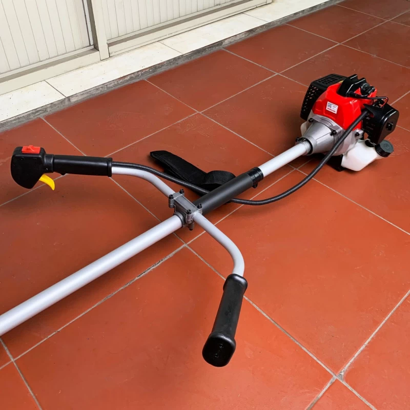 Máy Cắt Cỏ 2 Thì 850W Panda PA-330 - Hình ảnh 3 PANDA