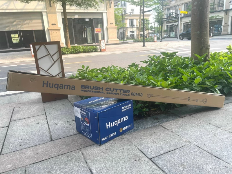 Máy Cắt Cỏ 2 Thì Huqama CS430 - Hình ảnh 2 HUQAMA