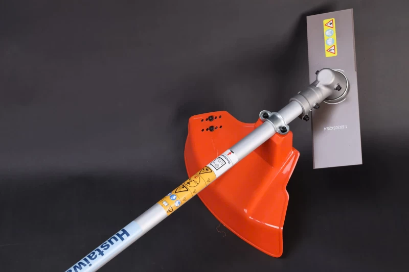 Máy Cắt Cỏ 2 Thì Maxcare MC-520 - Hình ảnh 2 MAXCARE