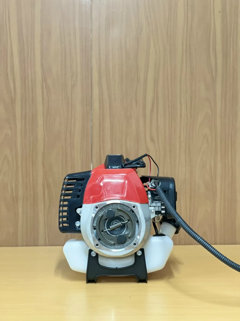 Máy Cắt Cỏ 2 Thì Tokawa TA-330 - Hình ảnh 1 TOKAWA