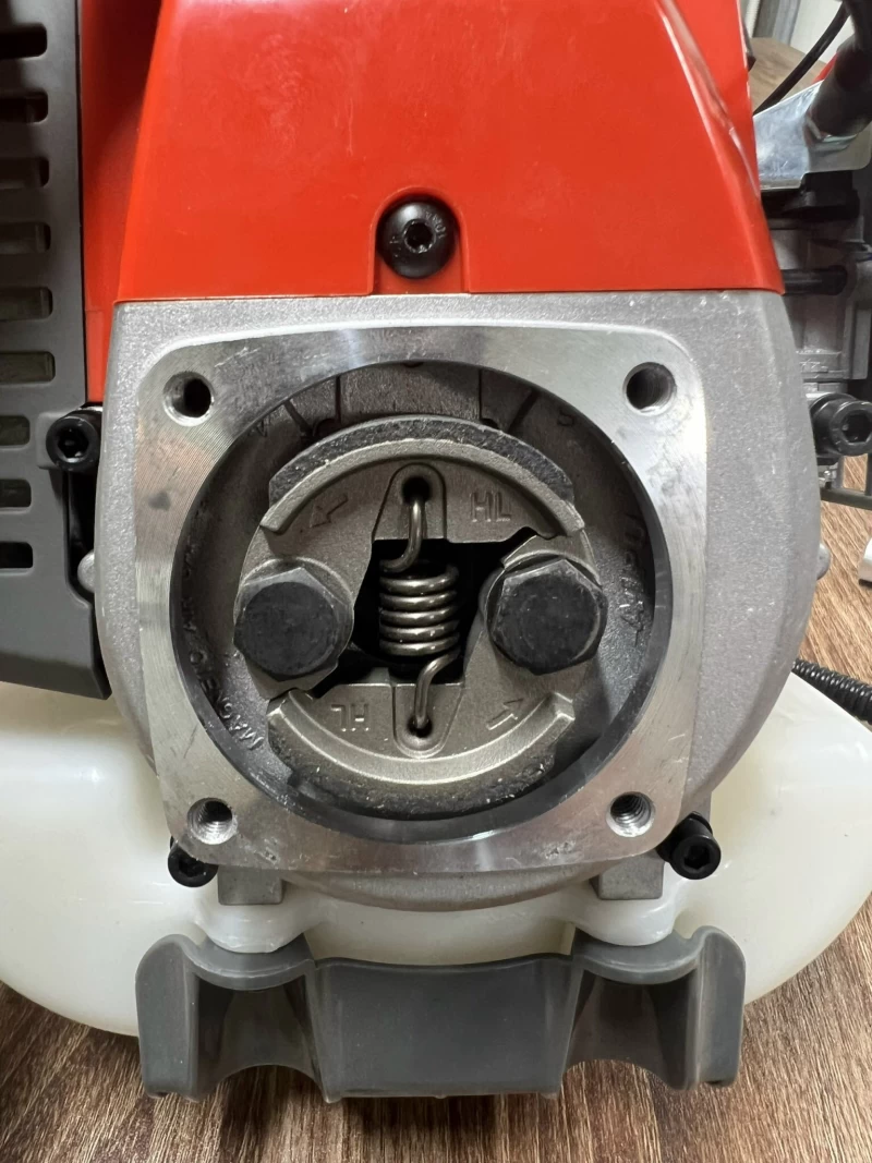 Máy Cắt Cỏ 2 Thì Tokawa TA-526 - Hình ảnh 6 TOKAWA