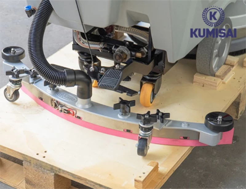 Máy chà sàn công nghiệp liên hợp Kumisai KMS 68B - Hình ảnh 2 KUMISAI