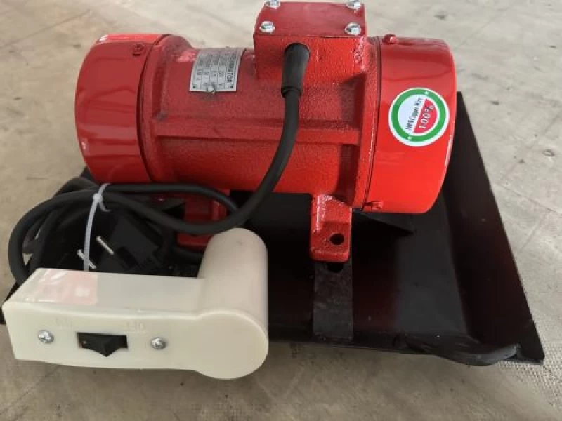 Máy Đầm Bàn 1500W Toboki DBTK-1500 - Hình ảnh 2 TOBOKI