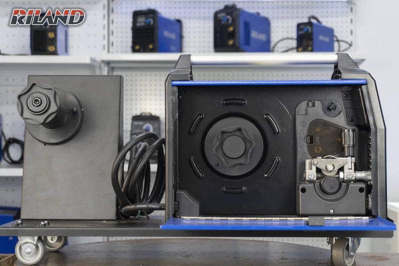 MÁY HÀN RILAND MIG 180GDM - Hình ảnh 1 RILAND