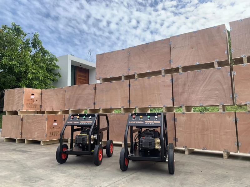 Máy Rửa Xe Cao Áp 7.5Kw Mactool FM-7.5T4 - Hình ảnh 2 MACTOOL