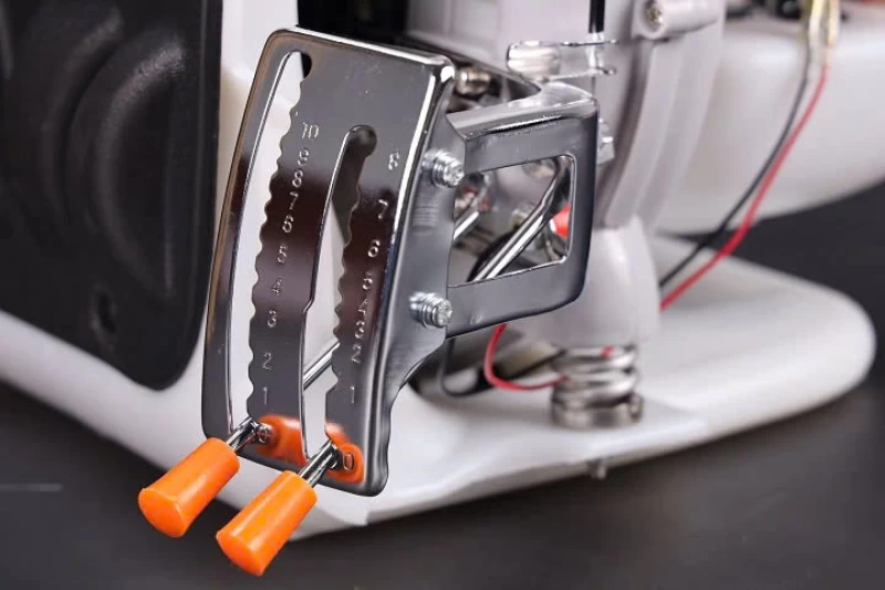 Máy Xạ Phân 2 Thì Bunny BNY-43 - Hình ảnh 1 BUNNY