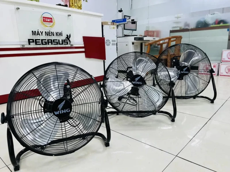 Quạt Sàn Bán Công Nghiệp 160W Wing TMQS-400 - Hình ảnh 1 WING
