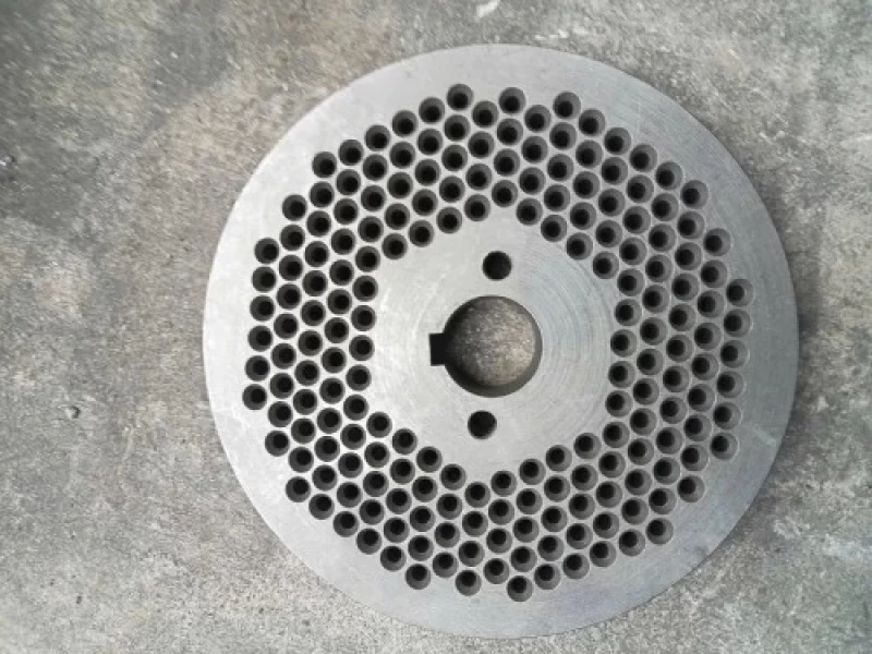 Sàng ép cám 2.5mm - Hình ảnh 1 KAMASTSU