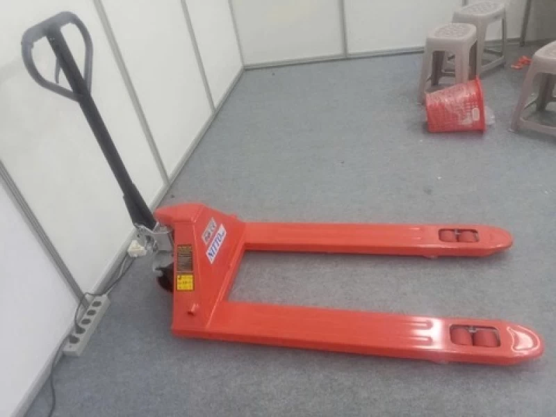 Xe nâng tay thấp bánh PU NITTO 5Tx685 - Hình ảnh 2 NITTO