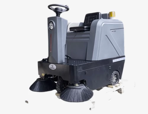 Xe quét rác nhà xưởng ngồi lái Kumisai KMS-1250E - KUMISAI - Giá 98,000,000₫ - Chính hãng tại Điện máy HTC